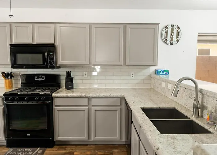 Holiday home Arizona Desert Oasis W Heated Pool Peoria
