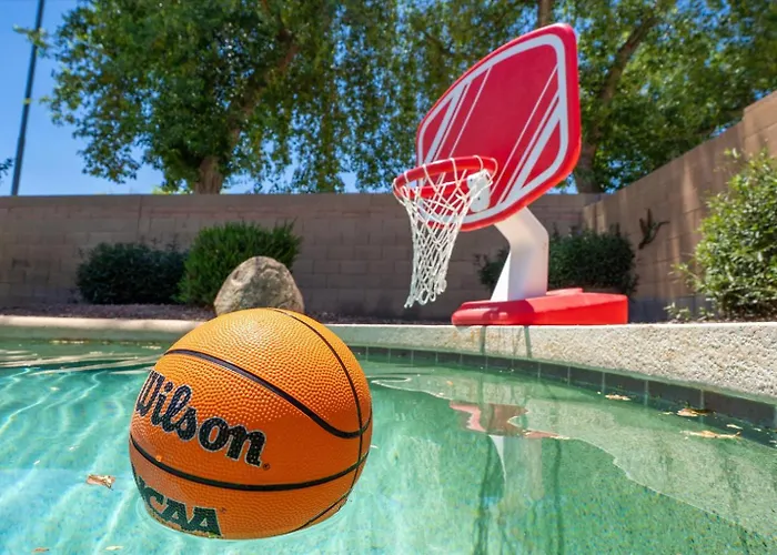 Holiday home Arizona Desert Oasis W Heated Pool Peoria